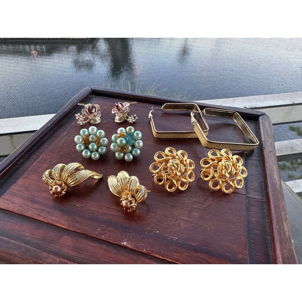 Vintage earrings costume jewelry lot
